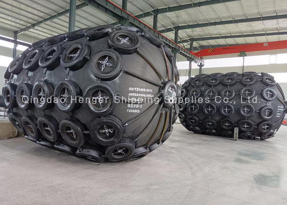 Ποιότητα 50kpa και 80kpa Yokohama Net Type Pneumatic Rubber Fender για πλωτή δομή πλοίου-πλοίου και πλοίου-λιμένα ISO 17357 εργοστάσιο