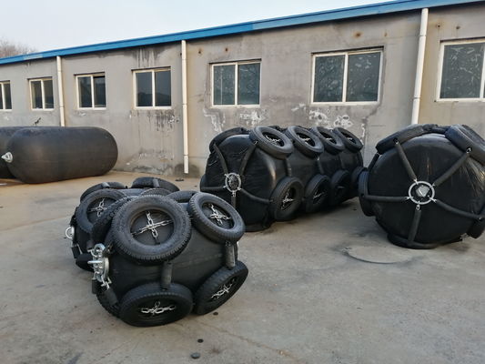 Ποιότητα Φτερό θαλάσσιων αποβάθρων πολυουρεθάνης με μαύρο πλωτό αφρό εργοστάσιο