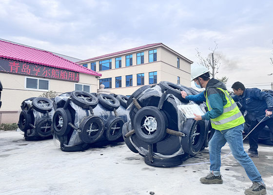 Ποιότητα Αλιευτική προστασία πλοίου αποβάθρα ISO πρότυπο πολυουρεθάνιο EVA Fender εργοστάσιο
