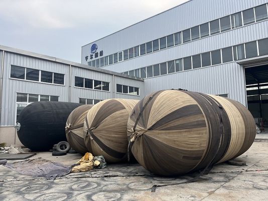 Ποιότητα Μαύρο προσαρμοσμένο Yokohama Πνευματικό Φέντερ ανθεκτικό εργοστάσιο