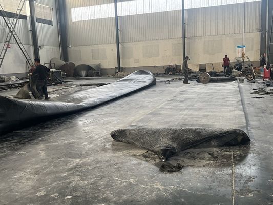 Ποιότητα Δυνατότητα Ρουχούμι και συνθετικές ίνες Ναυτικό ελαστικό αερόσακο φουσκωμένο χρησιμοποιώντας συμπιεσμένο αέρα Ιδανικό για ναυτικές εφαρμογές ανύψωσης και εκτόξευσης εργοστάσιο