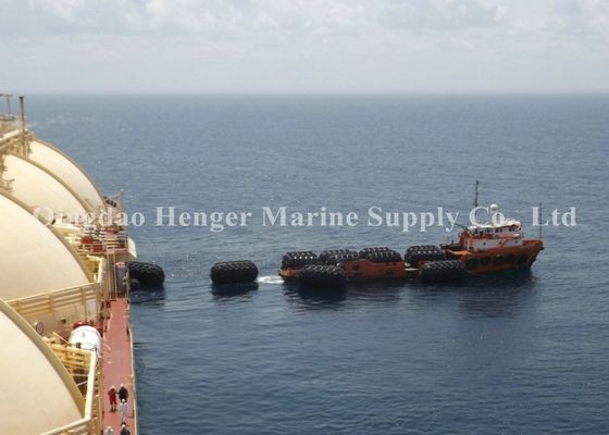 Ποιότητα Προσαρμοσμένο θαλάσσιο λαστιχένιο κιγκλίδωμα μεγέθους αντιδιαβρωτικό με το δίκτυο αλυσίδων εργοστάσιο