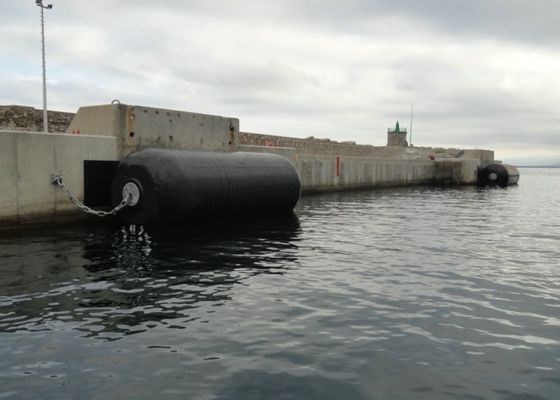 Ποιότητα Γεμισμένα κιγκλιδώματα βαρκών χρήσης γιοτ αφρός, εναντίον της σύγκρουσης κιγκλιδώματα αποβαθρών της EVA γεμισμένα αφρός εργοστάσιο