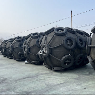 Ποιότητα ISO 17357 Certified Natural Rubber Pneumatic Fender with 50Kpa Working Pressure for Marine Safety εργοστάσιο