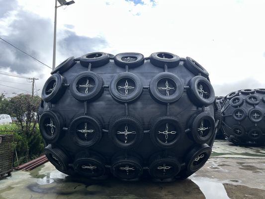 Ποιότητα Δίκτυο ελαστικών αλυσίδας 50Kpa 80Kpa ελαστικό φεντερ ιδανικό για εμπορική ναυτιλία και εγκαταστάσεις αποβάθρας που προσφέρουν μαξιλάρισμα πρόσκρουσης εργοστάσιο
