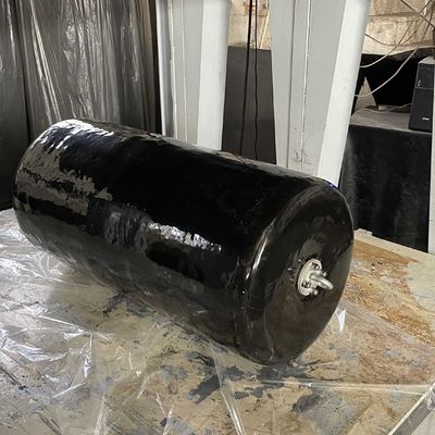 Ποιότητα Σχεδιασμός Χρησιμοποιώντας Ζωή 10 έως 15 χρόνια κυλινδρικό θαλάσσιο φεντερ Προσαρμοσμένο ύψος Ανθεκτική προστασία από τις επιπτώσεις για λιμάνια λιμάνια και πλοία εργοστάσιο