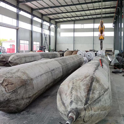 Ποιότητα Ενοικιασμένες αεροσακούλες από καουτσούκ για πλοία της Κίνας ∆ιαλύσεις ευπροσάρμοστες, αποδοτικές και οικονομικές για τις θαλάσσιες και βαριές επιχειρήσεις εργοστάσιο