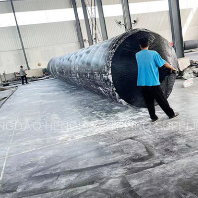 Ποιότητα Ενοικιασμένες αεροσακούλες από καουτσούκ για πλοία της Κίνας ∆ιαλύσεις ευπροσάρμοστες, αποδοτικές και οικονομικές για τις θαλάσσιες και βαριές επιχειρήσεις εργοστάσιο