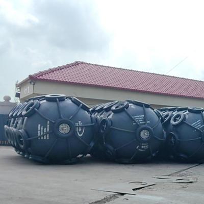 Ποιότητα Προσαρμοσμένο ISO17357 Standard Pneumatic Rubber Fender με επιλογές πίεσης 50kpa & 80kpa εργοστάσιο