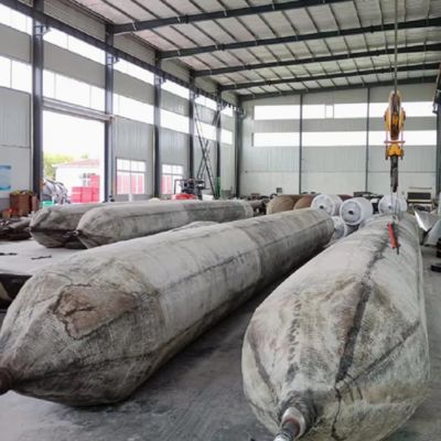 Ποιότητα Ατσάλινη πλωτήρα πρόσδεσης με γέμιση EVA, προσαρμοσμένα μεγέθη και χρώματα εργοστάσιο