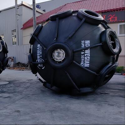Ποιότητα Net Type Pneumatic Rubber Fender Diameter 0.5m To 4.5m Marine Fender System Designed To Provide Superior Dock Protection εργοστάσιο