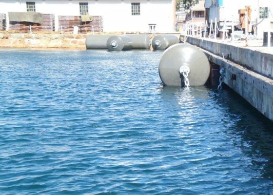 Ποιότητα Marine Fender with High Energy Absorption Capacity UV Resistant And Corrosion Resistant Foam Filled Fender with 24 Months Warranty εργοστάσιο