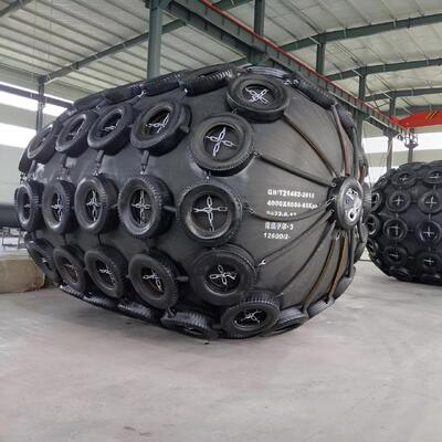 Ποιότητα Heavy Duty Pneumatic Rubber Fender Offering Excellent Performance In Protecting Marine Vessels And Facilities εργοστάσιο