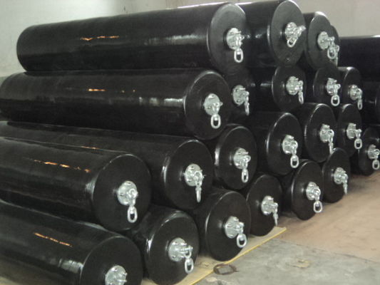 Ποιότητα High Energy Absorption Capacity Foam Filled Fender with Hot Dip Galvanized Flange and 10 Years Using Life for Marine and Dock Protection εργοστάσιο