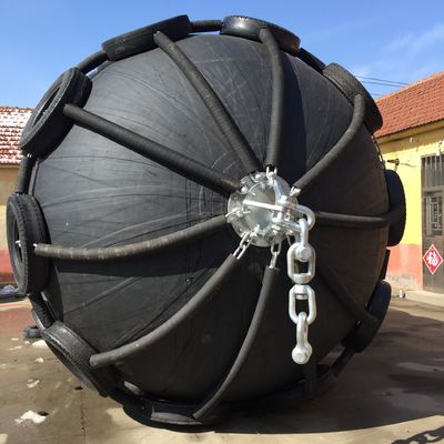 Ποιότητα Θαλάσσιο πνευματικό λαστιχένιο κιγκλίδωμα 50Kpa 80Kpa D4.5m*L9.0m STS εργοστάσιο