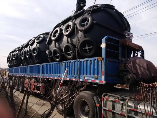 Ποιότητα Δίκτυα σχοινιών που επιπλέουν το πνευματικό λαστιχένιο κιγκλίδωμα τύπων δ κιγκλιδωμάτων κιγκλιδωμάτων πνευματικό θαλάσσιο εργοστάσιο