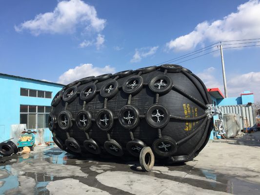 Ποιότητα Πνευματικό ραβδωτό πνευματικό λαστιχένιο κιγκλίδωμα Yokohama ναυτιλιακού εξοπλισμού κιγκλιδωμάτων Yokohama εργοστάσιο