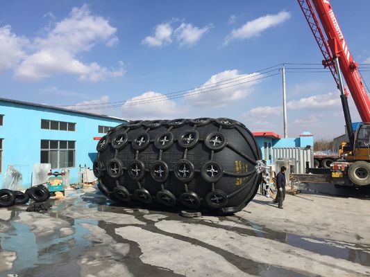 Ποιότητα Πνευματικό ραβδωτό πνευματικό λαστιχένιο κιγκλίδωμα Yokohama ναυτιλιακού εξοπλισμού κιγκλιδωμάτων Yokohama εργοστάσιο