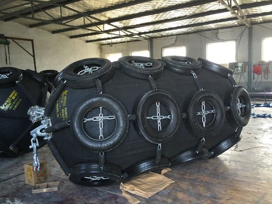 Ποιότητα 50KPA/80KPA θαλάσσια λαστιχένια κιγκλιδώματα κιγκλιδωμάτων ISO Yokohama εργοστάσιο