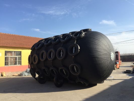 Ποιότητα Εξαιρετική Ικανότητα Απορρόφησης Κραδασμών Προφυλακτήρες Πλοίων με Πίεση Φούσκωσης 50KPa και Απόδοση εργοστάσιο