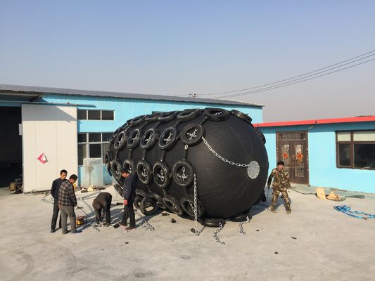 Ποιότητα Εξαιρετική Ικανότητα Απορρόφησης Κραδασμών Προφυλακτήρες Πλοίων με Πίεση Φούσκωσης 50KPa και Απόδοση εργοστάσιο