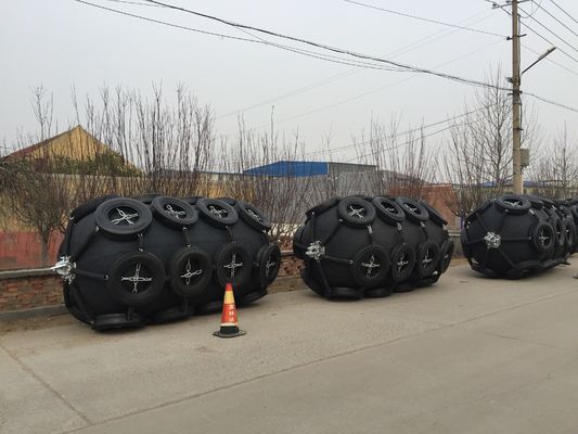 Ποιότητα 50Kpa εσωτερικό πνευματικό λαστιχένιο κιγκλίδωμα κιγκλιδωμάτων πίεσης θαλάσσιο λαστιχένιο εργοστάσιο