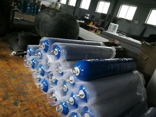 Ποιότητα Μη σημειωτικός προφυλακτήρας γεμάτος αφρό EVA για προστασία των θαλάσσιων φτερών και των ακτών αποβάθρων με εξατομικευμένη κατασκευή σύμφωνα με το πρότυπο ISO17357 εργοστάσιο