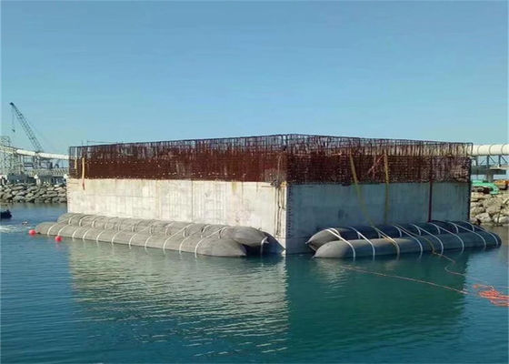 Ποιότητα Marine Rubber Airbag with 4-12 Layer Design 0.8-3 M Diameter and 4-25 M Length for Ship Launching εργοστάσιο