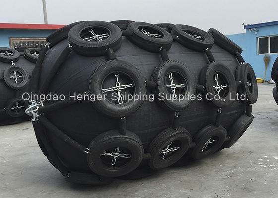 Ποιότητα Πνευματικά Ελαστικά Προφυλακτήρες ISO 17357 με Αλυσίδα και Ελαστικό Κάλυμμα για Θαλάσσιους Προφυλακτήρες εργοστάσιο